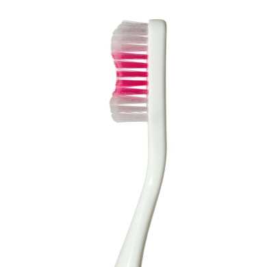 Cepillo dental Plus antiplaca con tapa protector